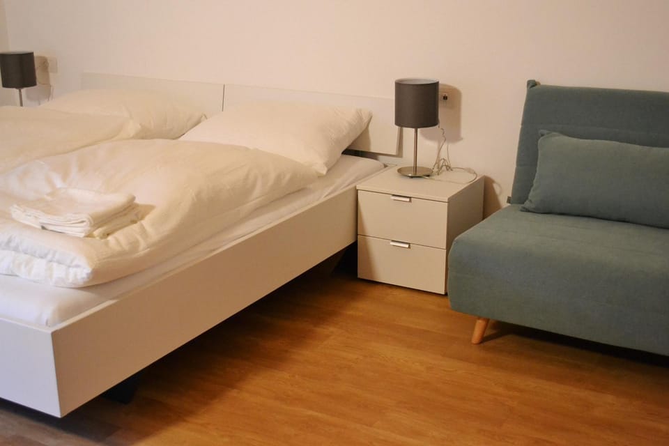 Bed, Photo of the whole room