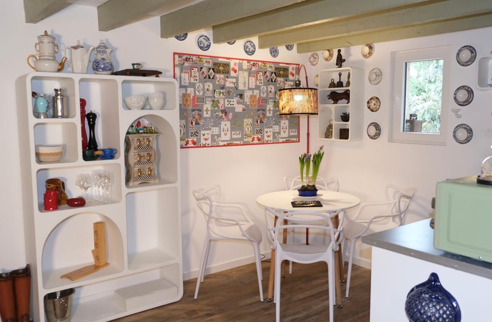 Kitchen or kitchenette, kitchen