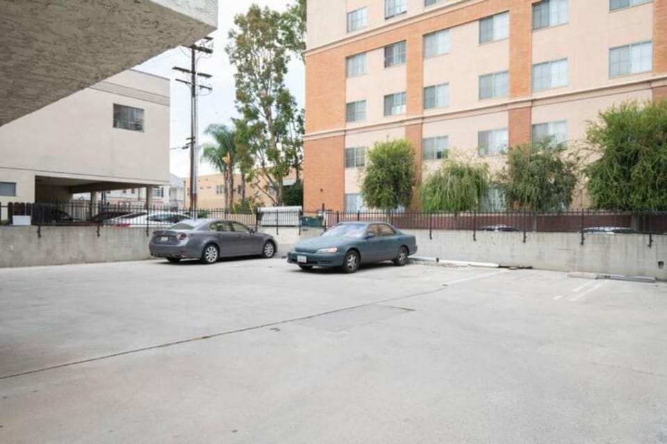 5 Mins to DT Alhambra - Homey 2BR Apt 4A Apartment in Alhambra