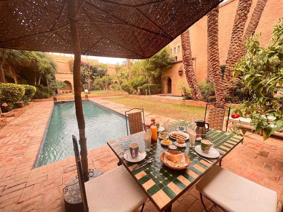 Garden view, Swimming pool, Breakfast