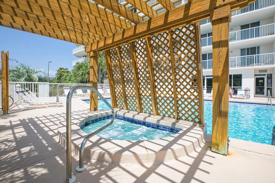 Terrace at Pelican Beach 902 Just Beachy Apartment in Destin