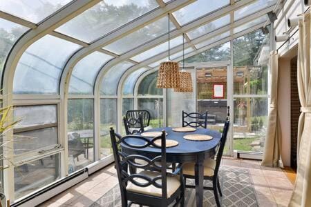 Patio, Day, View (from property/room), Balcony/Terrace, Living room, Dining area, Hiking, pet friendly