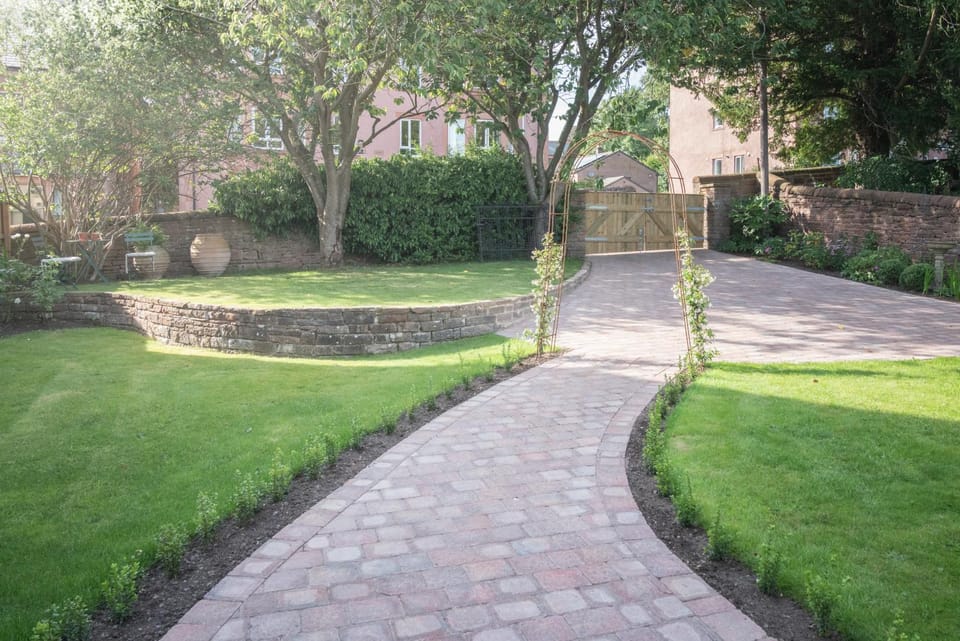Garden, Garden view