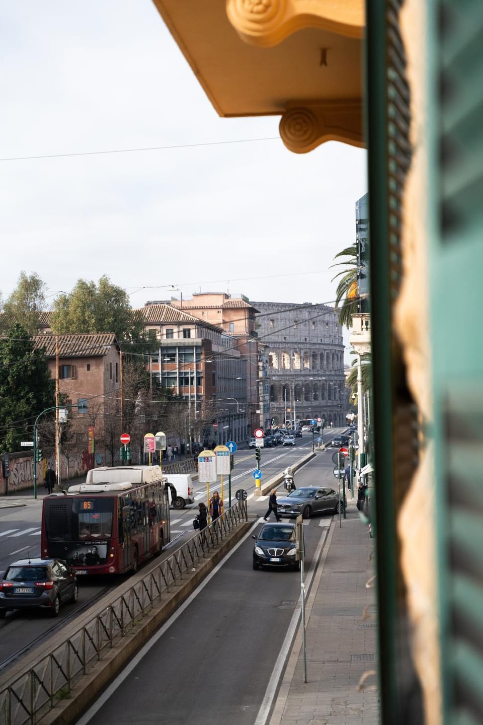Property building, Day, Neighbourhood, View (from property/room), City view, Landmark view, Street view