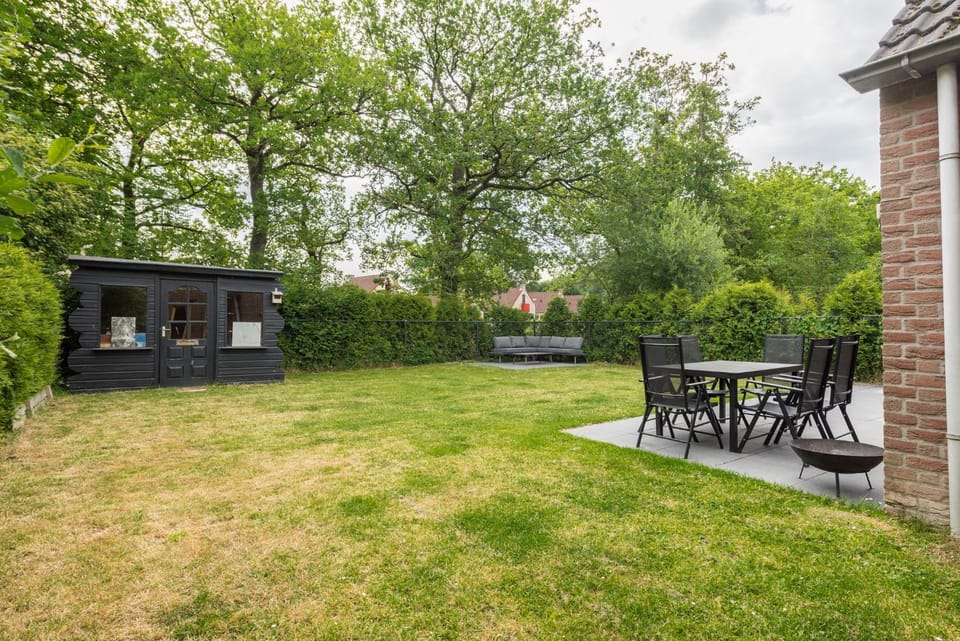 Garden, Garden view