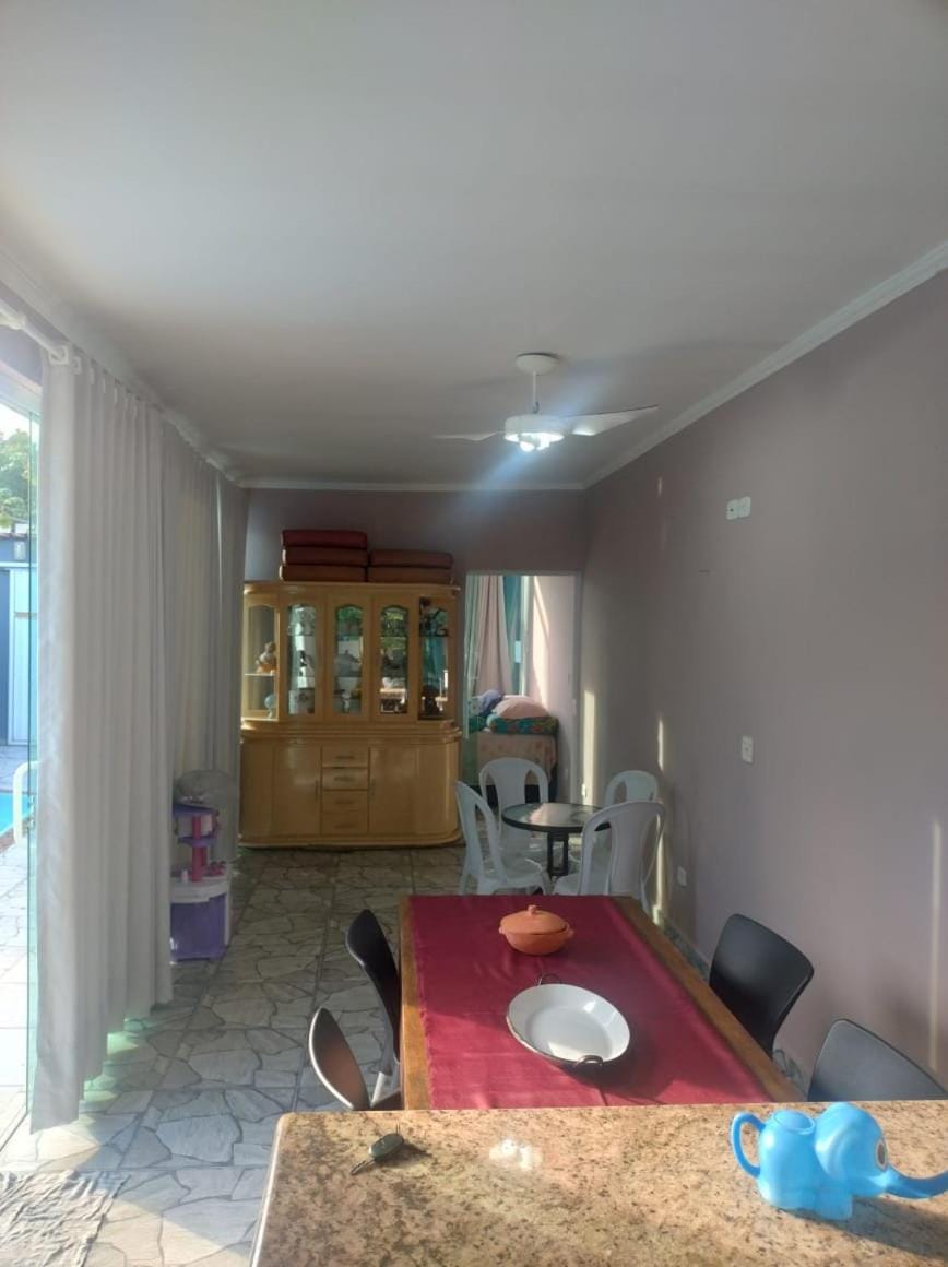 Casa Piscina R 9 Cond Sao Luiz Peruibe Recanto do sossego House in Peruíbe
