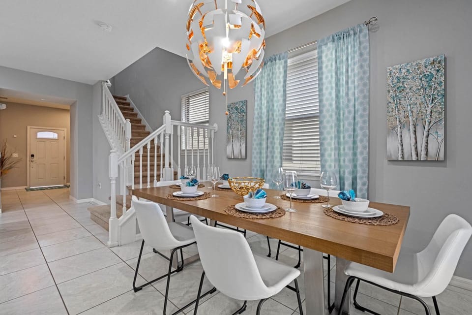 Decorative detail, Dining area