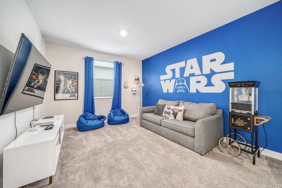 Villa w pool & hot tub game room near Disney House in Four Corners