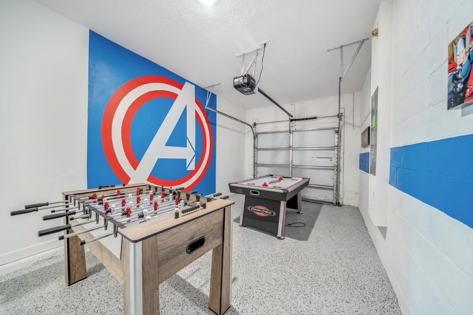Villa w pool & hot tub game room near Disney House in Four Corners