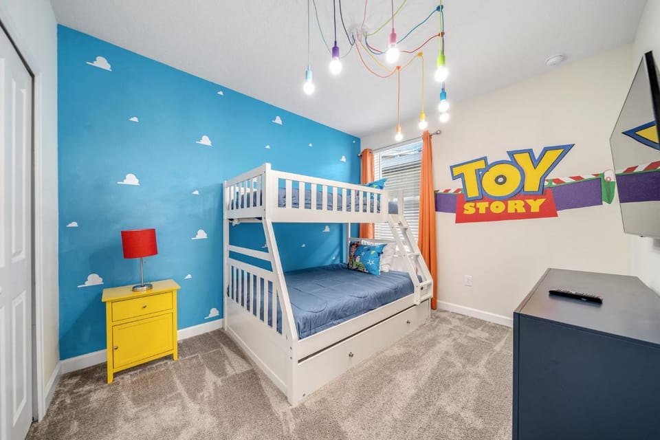 Villa w pool & hot tub game room near Disney House in Four Corners