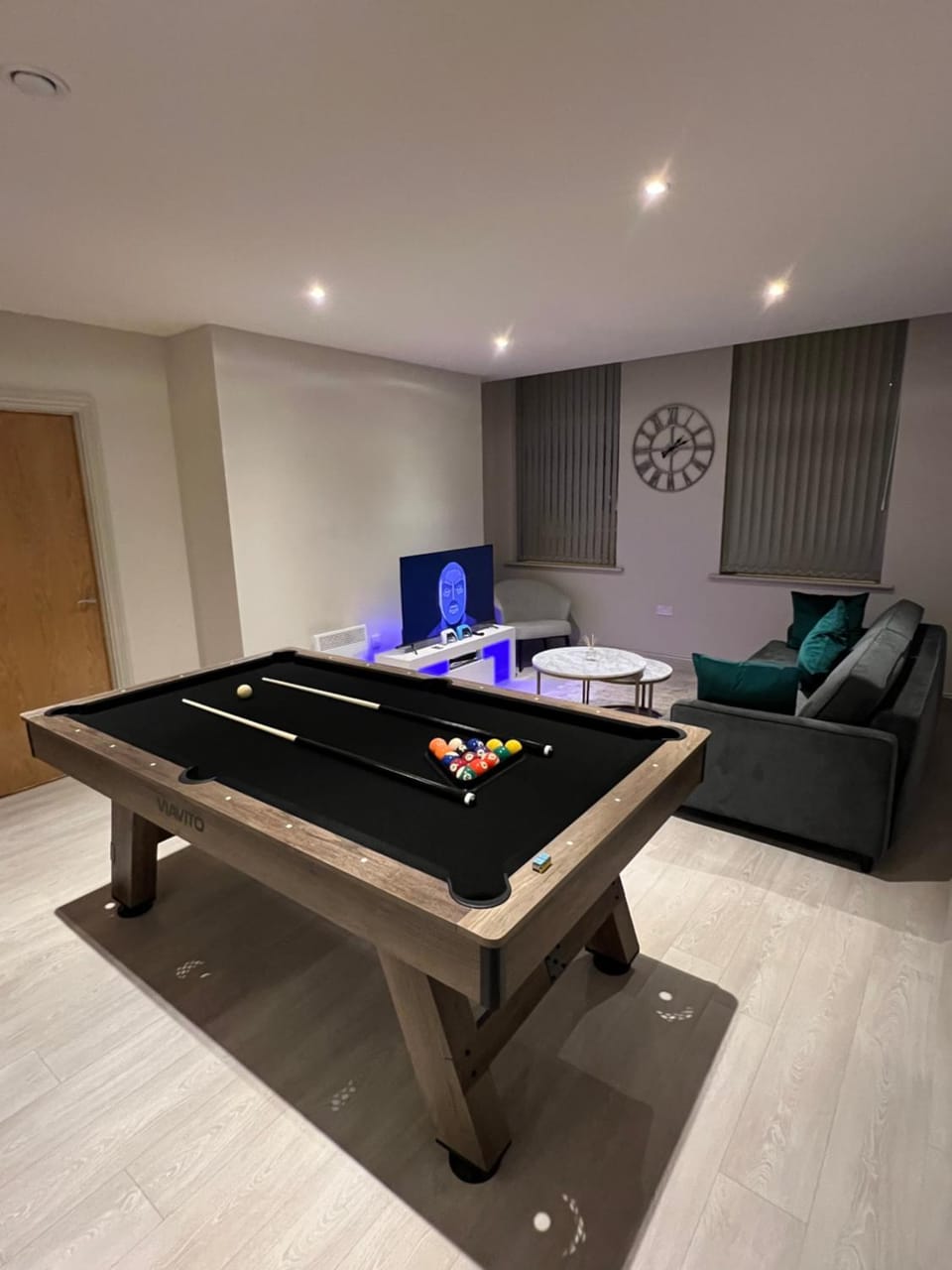 Spacious Modern Apartment - Leeds City Centre Apartment in Leeds