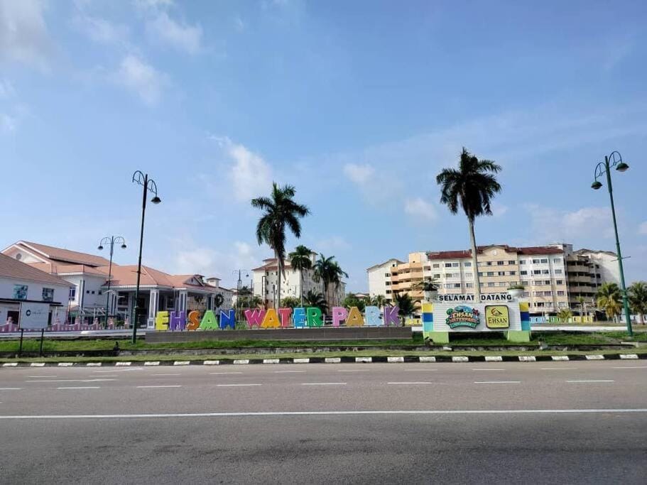 Homestay Elina - Cheap and cosy Apartment in Negeri Sembilan, Malaysia