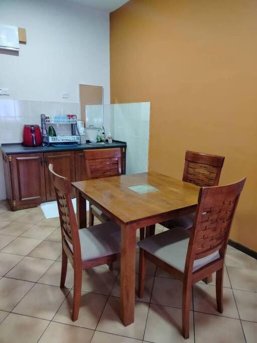 Homestay Elina - Cheap and cosy Apartment in Negeri Sembilan, Malaysia
