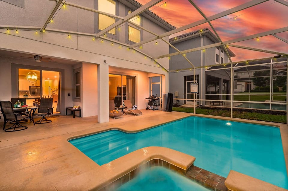 House near Disney w private pool & water park House in Four Corners