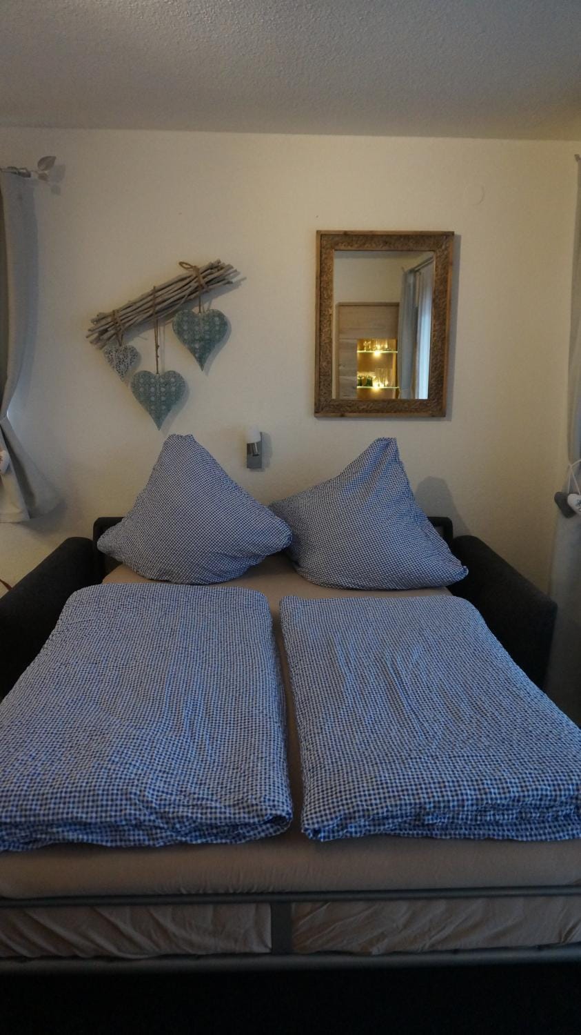 Bed, Living room, Decorative detail, Bedroom