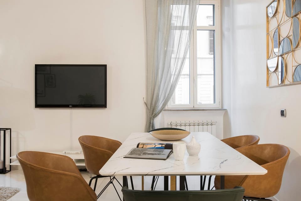 TV and multimedia, Living room, Dining area, heating, air conditioner