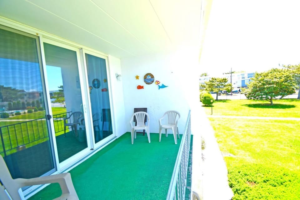 Bay Colony 16 condo Apartment in Ocean City