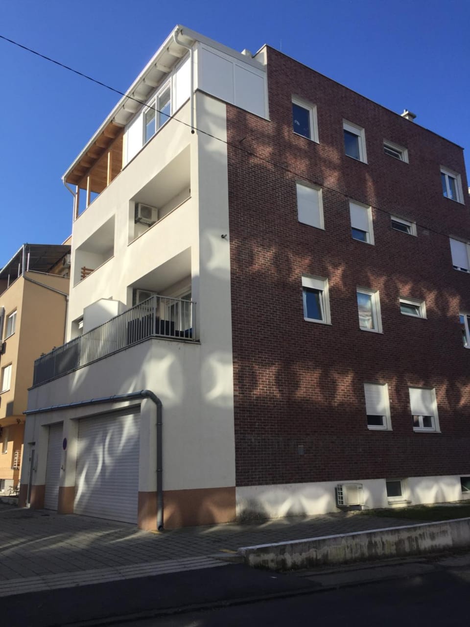 Property building, Day
