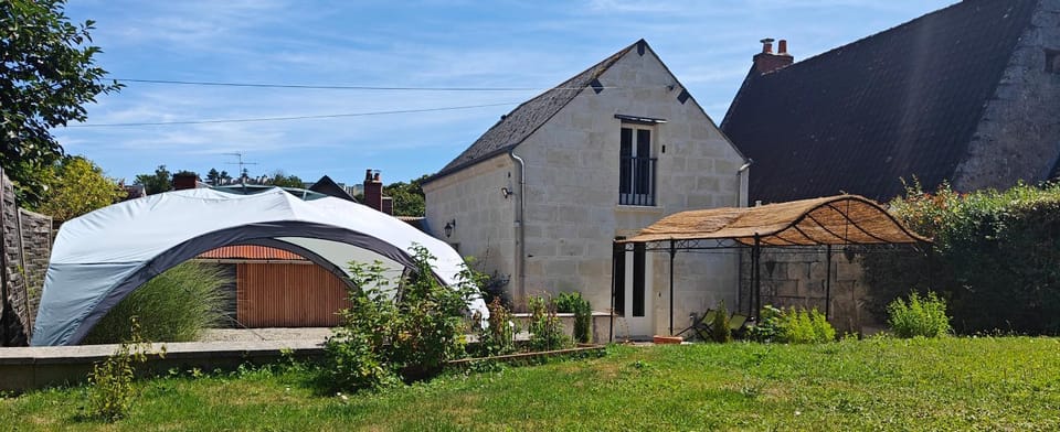 Property building, Garden