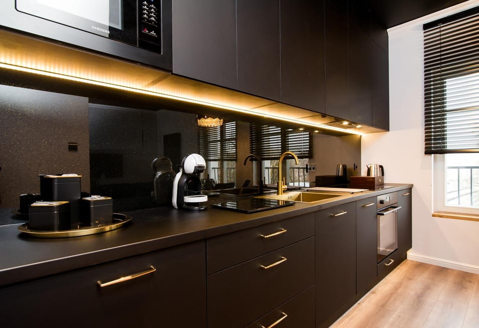 Coffee/tea facilities, Kitchen or kitchenette, minibar, pet friendly, stove