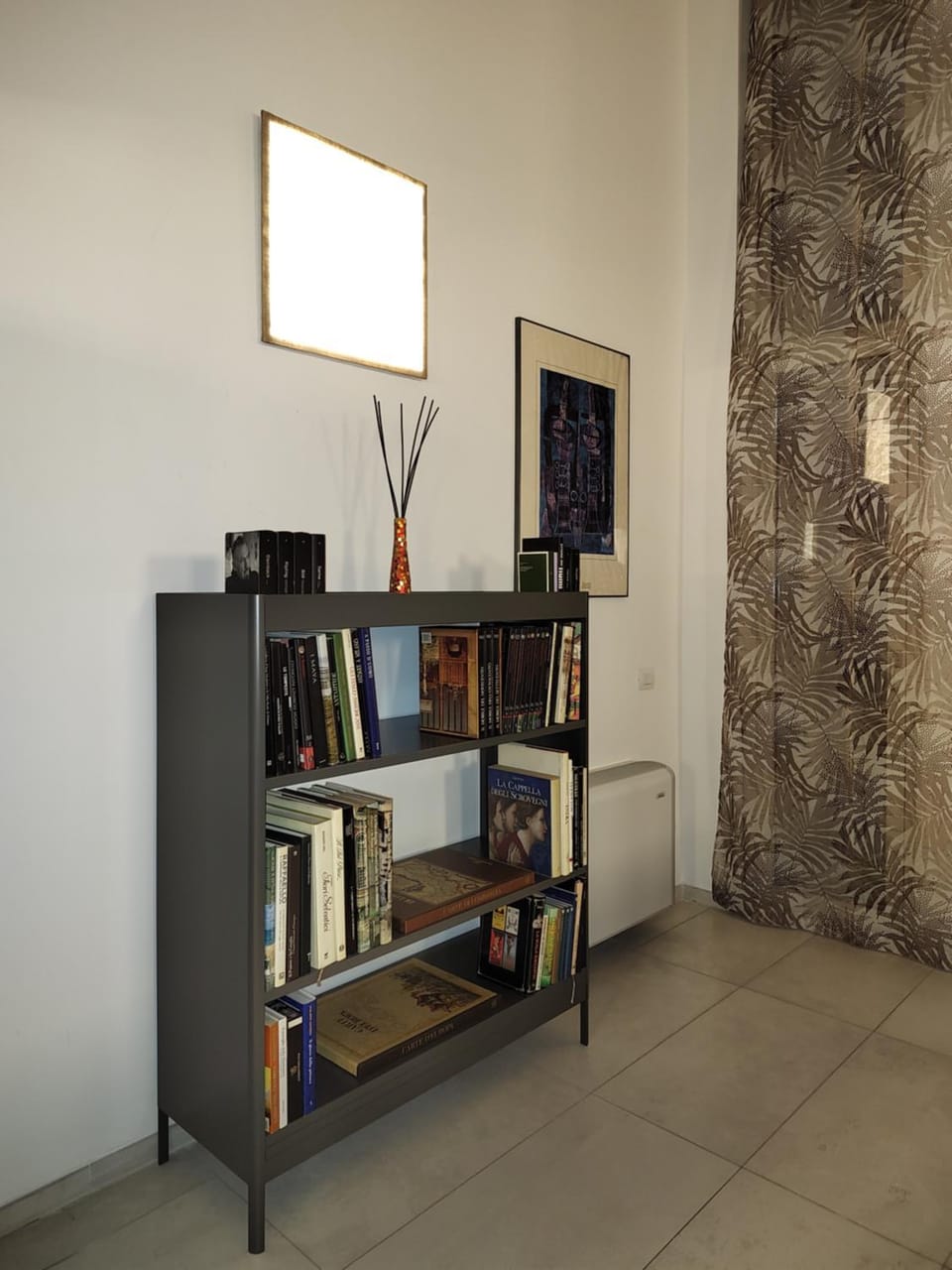 Communal lounge/ TV room, Library, TV and multimedia, Evening entertainment