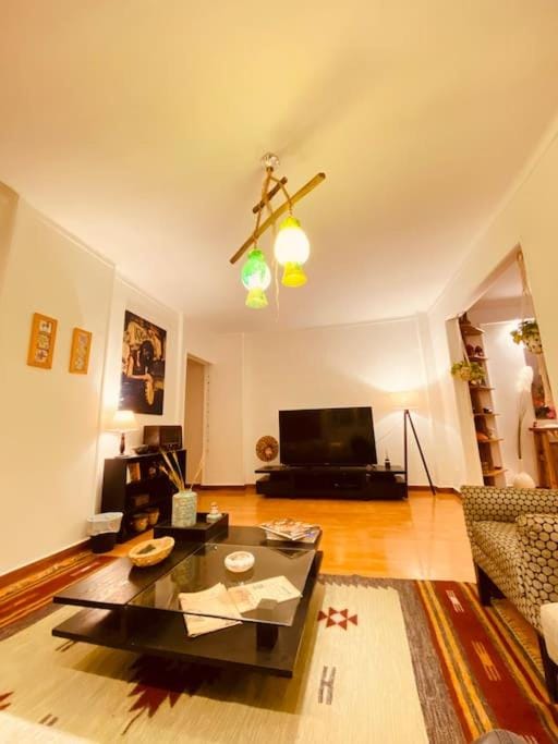 Communal lounge/ TV room, TV and multimedia, Living room, Seating area, Evening entertainment