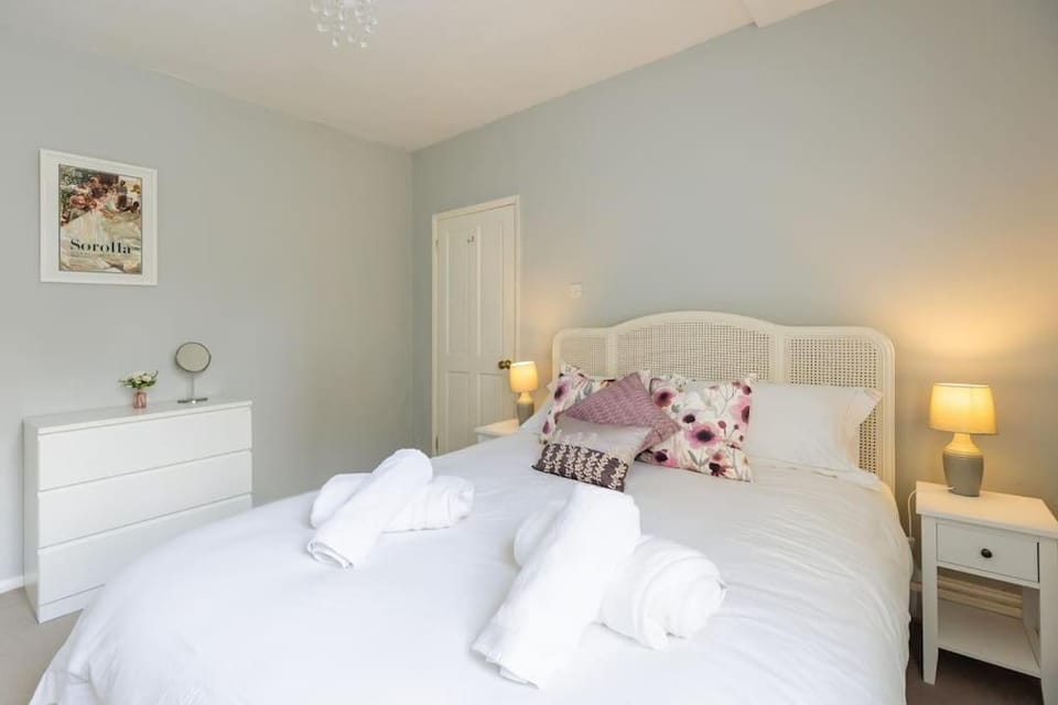Stylish period maisonette flat in centre of Bath Apartment in Bath
