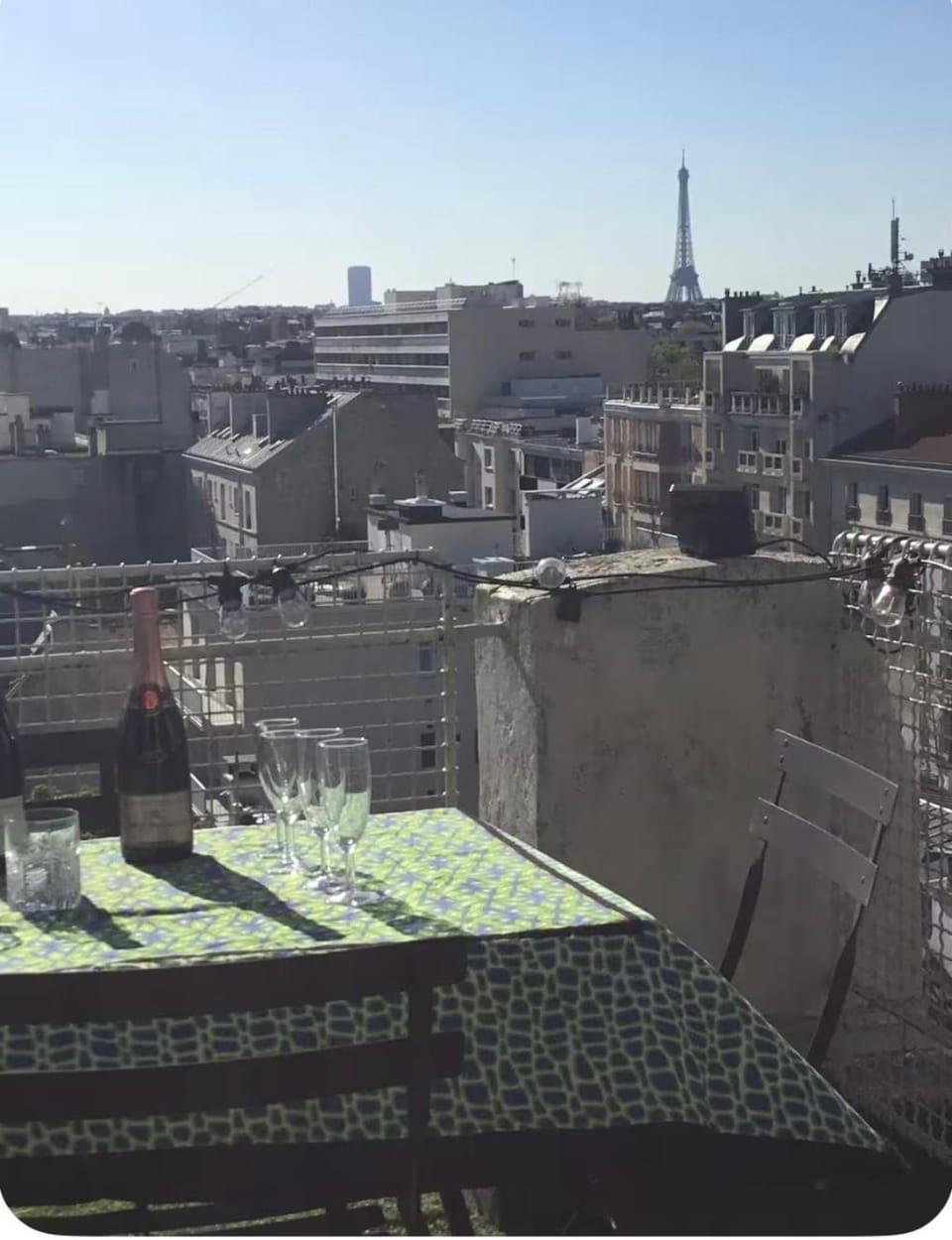 2 bedrooms in the sky ! Apartment in Courbevoie