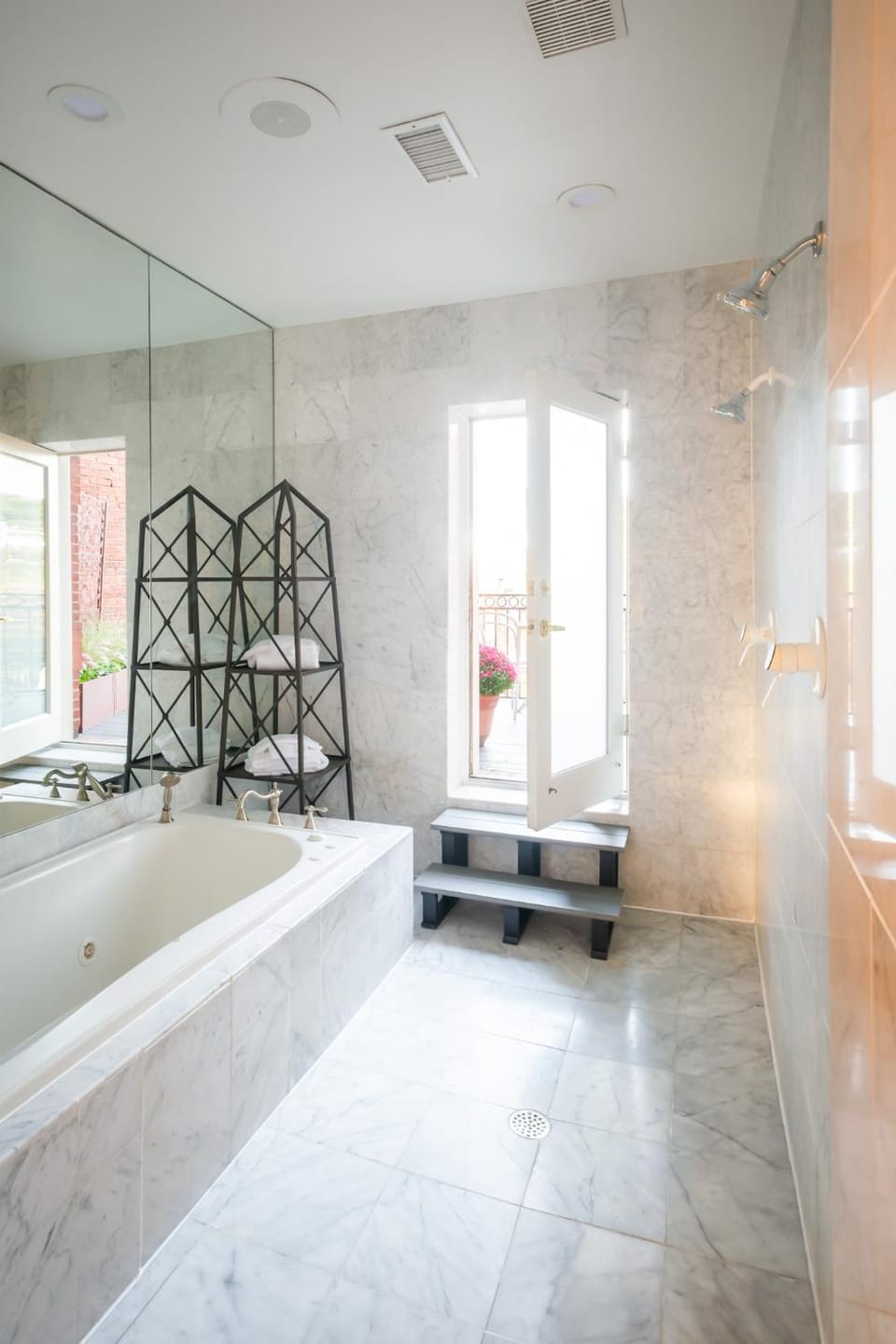 Bathroom, Bath