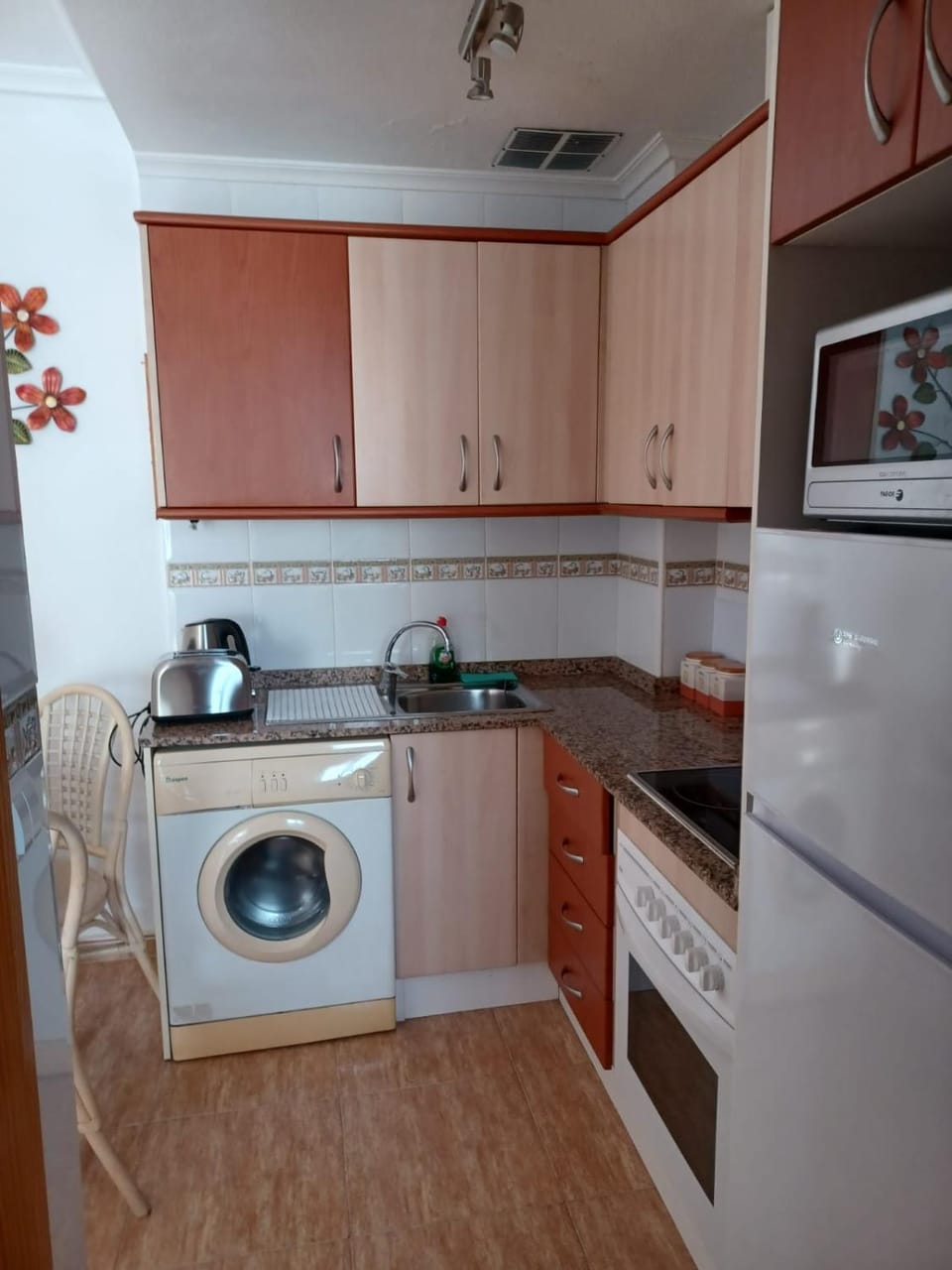 Kitchen or kitchenette, minibar, pet friendly, stove, toaster, washing machine