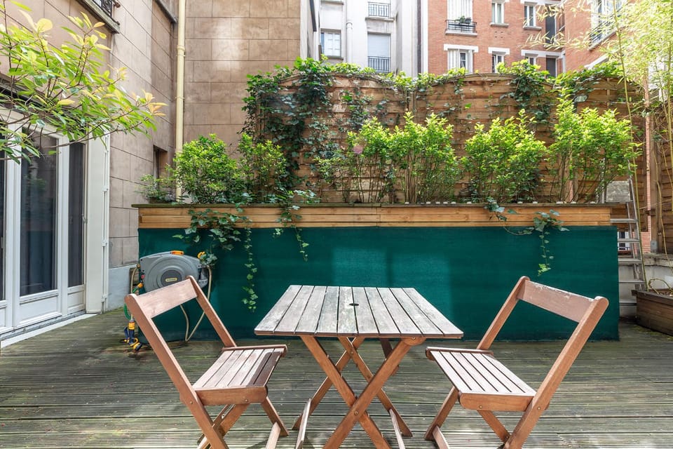 Studio sur les Quais de Seine Vacation rental in Paris