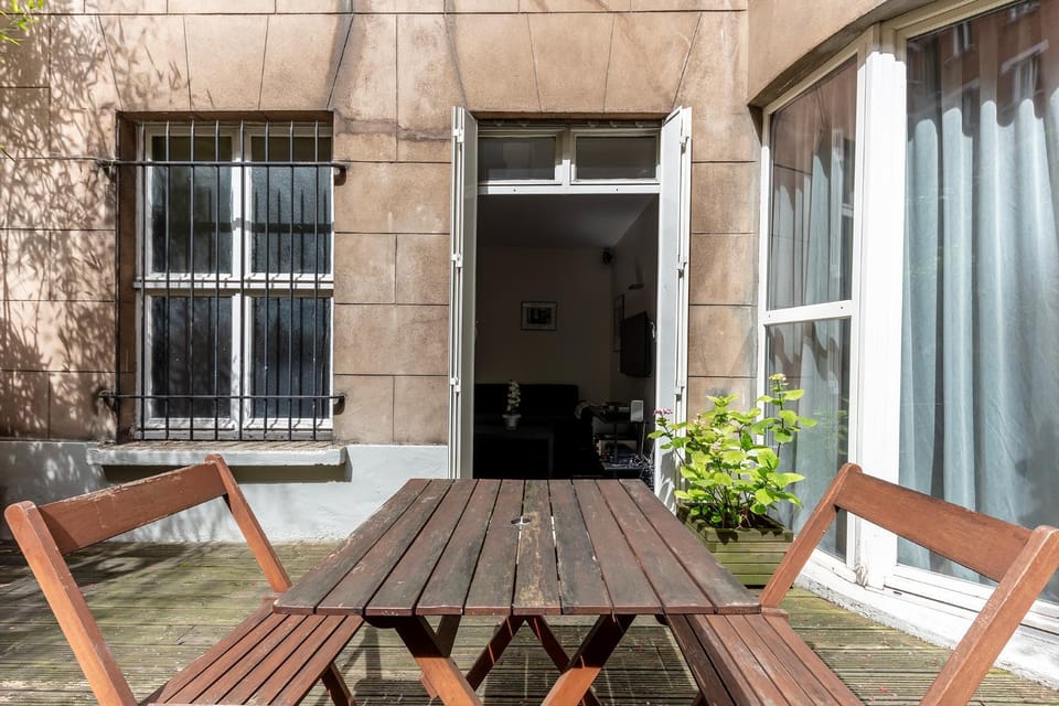 Studio sur les Quais de Seine Vacation rental in Paris