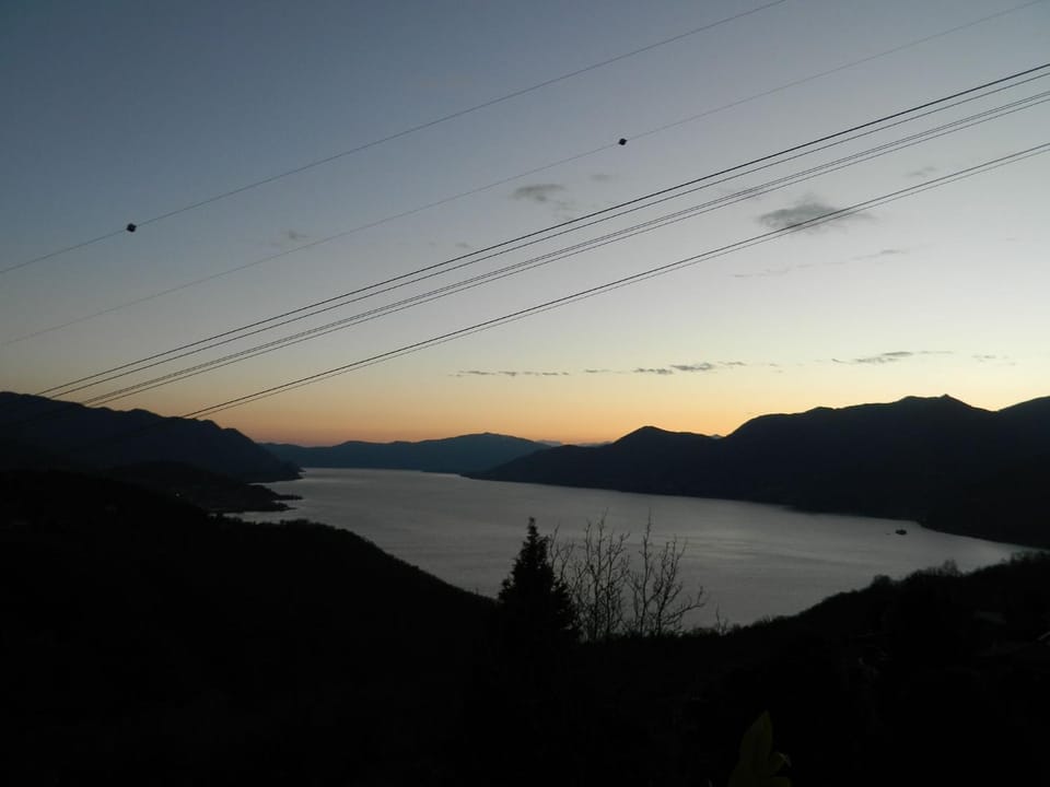 Balcony/Terrace, Lake view, Sunset