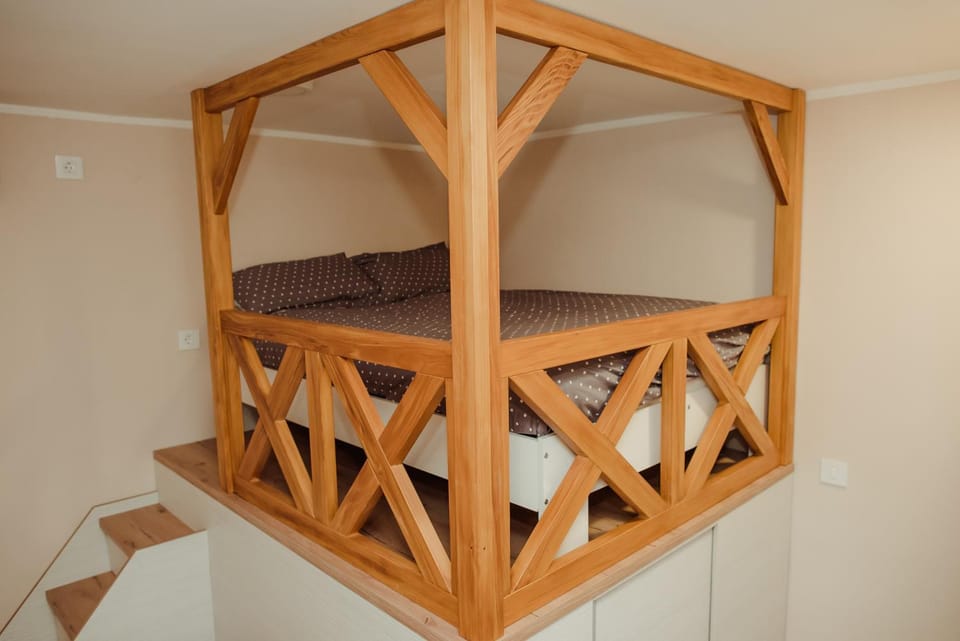 Bed, Photo of the whole room, Bedroom, bunk bed