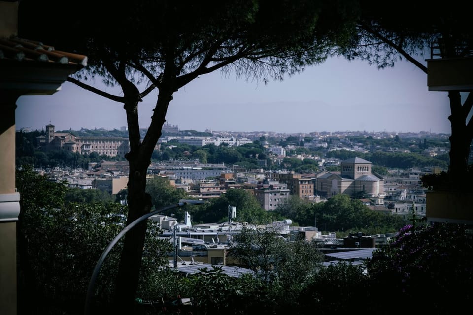 Day, Neighbourhood, Natural landscape, City view, Street view