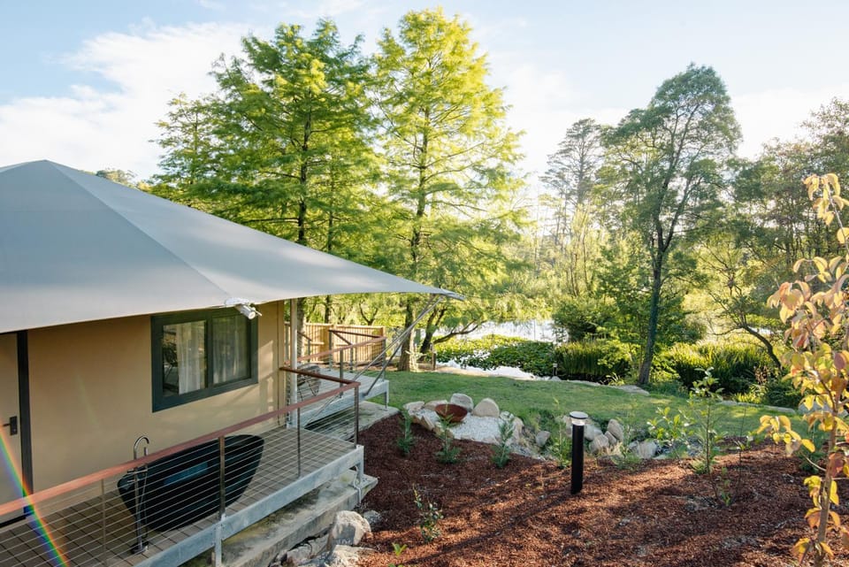 Property building, Natural landscape, Garden