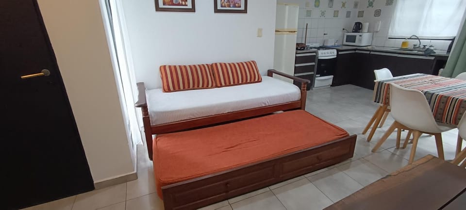 Kitchen or kitchenette, Living room, Dining area, minibar