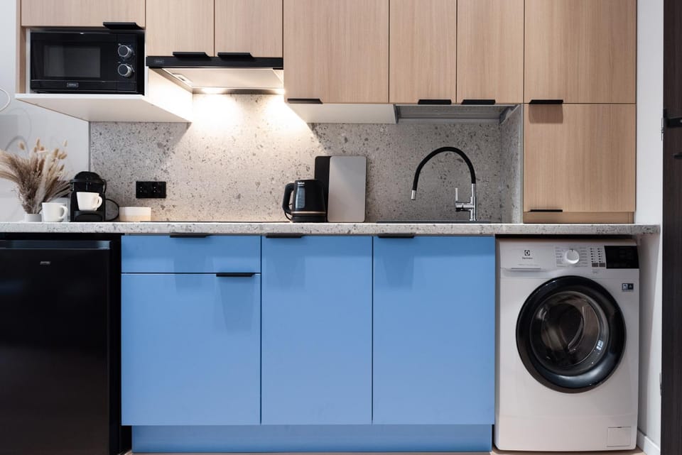 Coffee/tea facilities, Kitchen or kitchenette, minibar, pet friendly, stove, washing machine
