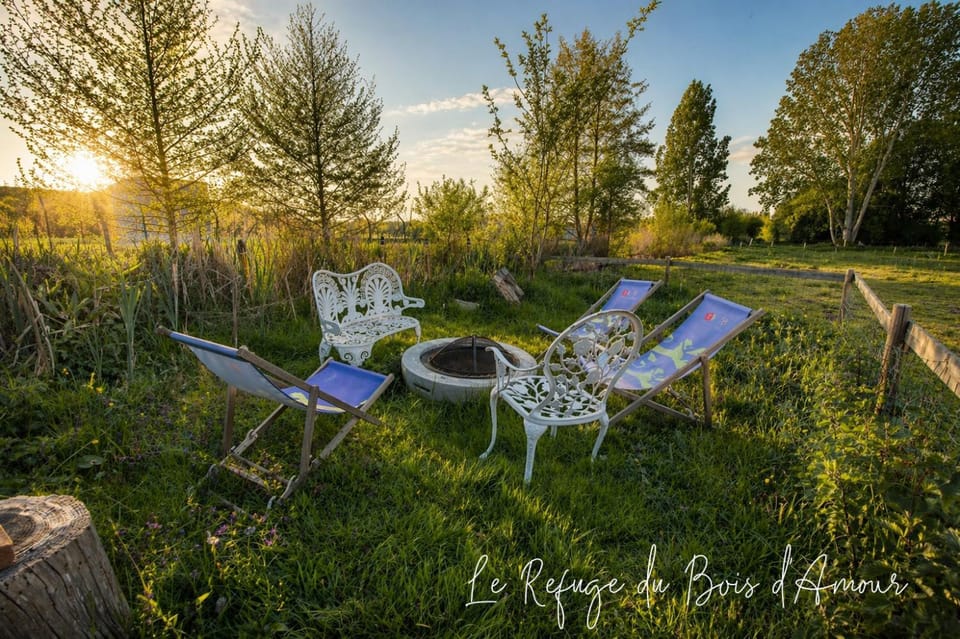 Le Refuge du Bois d'Amour House in Normandy