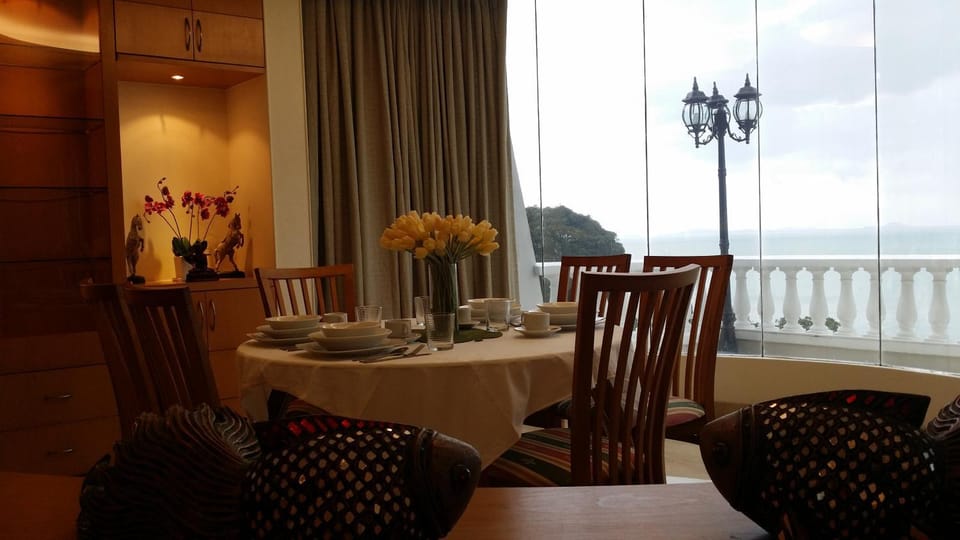 View (from property/room), Dining area