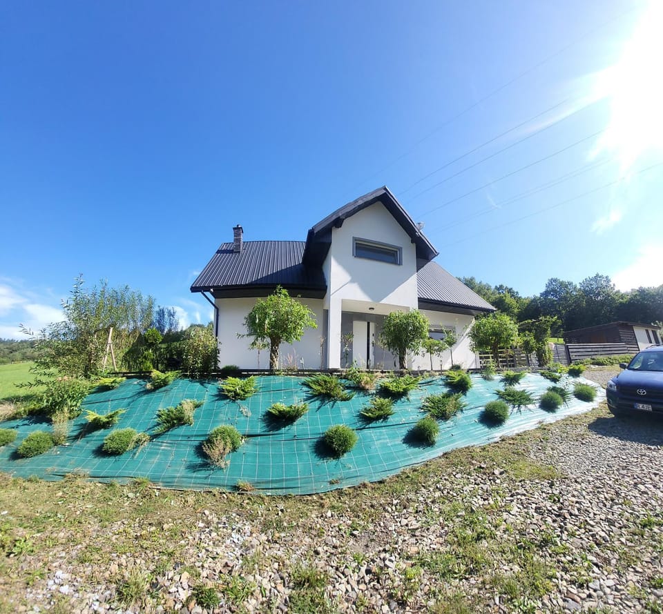 Leśne Wzgórze nad Soliną Villa in Slovakia