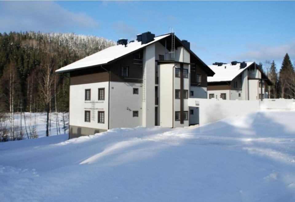 Property building, Natural landscape