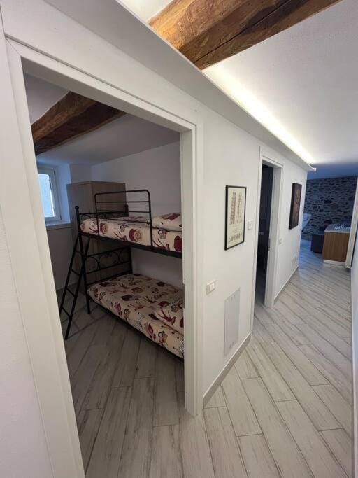 Bed, Photo of the whole room, Bedroom, bunk bed