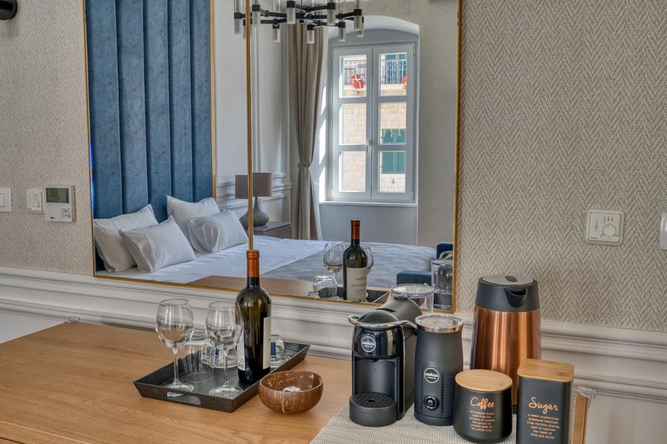 Coffee/tea facilities, Kitchen or kitchenette, Drinks