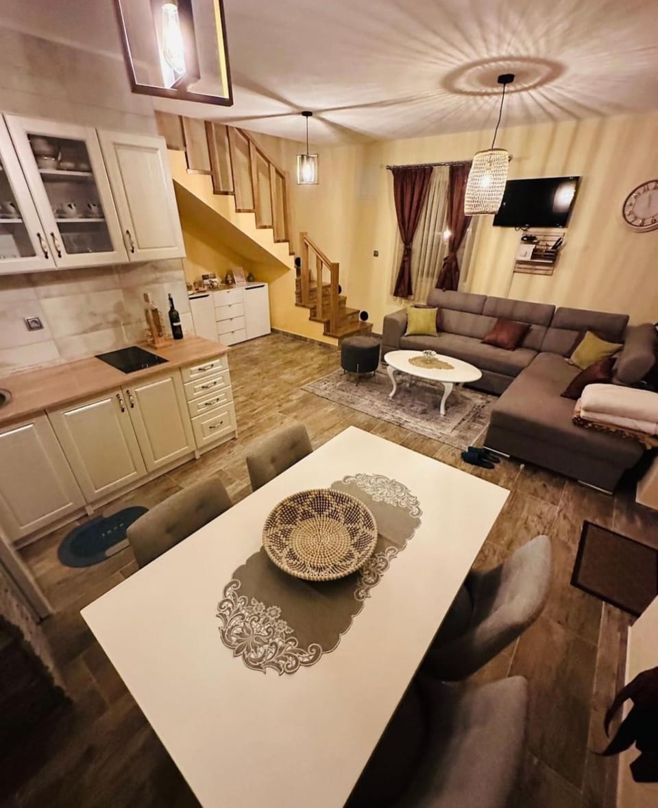 Planinska kuća Mali Raj House in Bosnia and Herzegovina