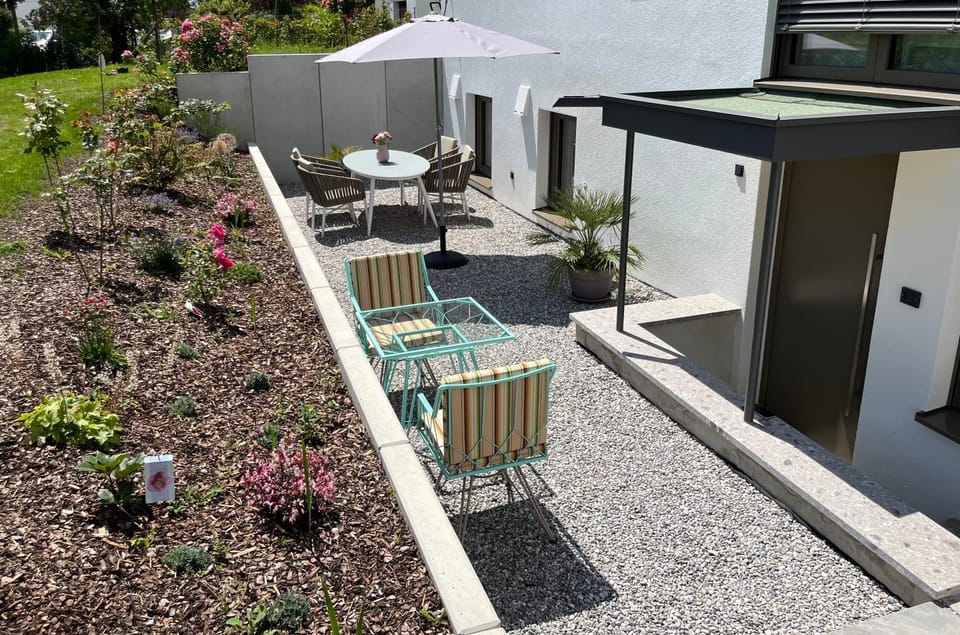 Patio, Spring, Day, Garden, View (from property/room), Balcony/Terrace, Dining area, Garden view