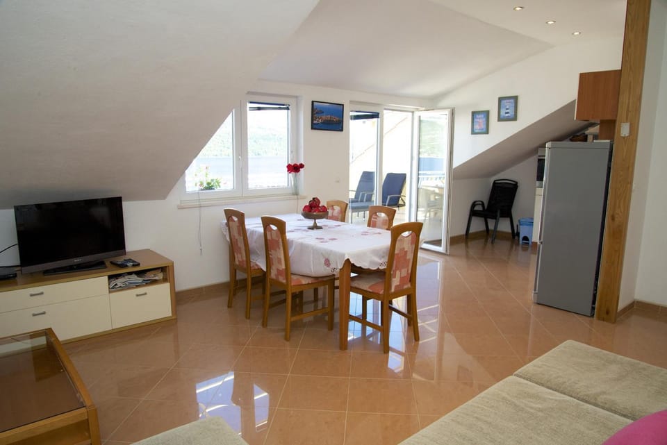 Premier View Apartment in Korčula