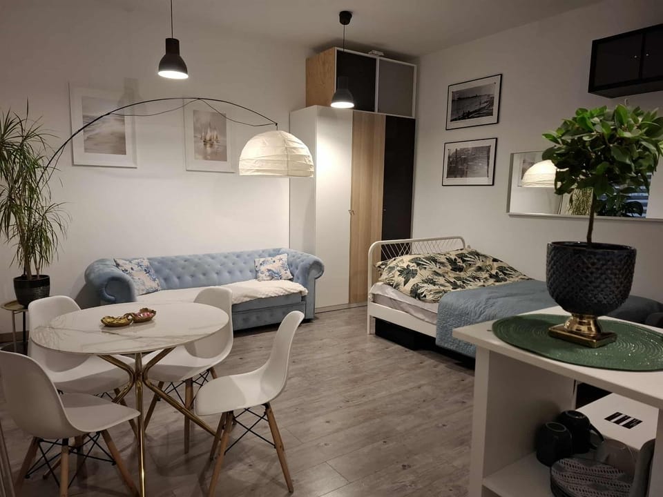 Sun Warsaw Apartment in Warsaw