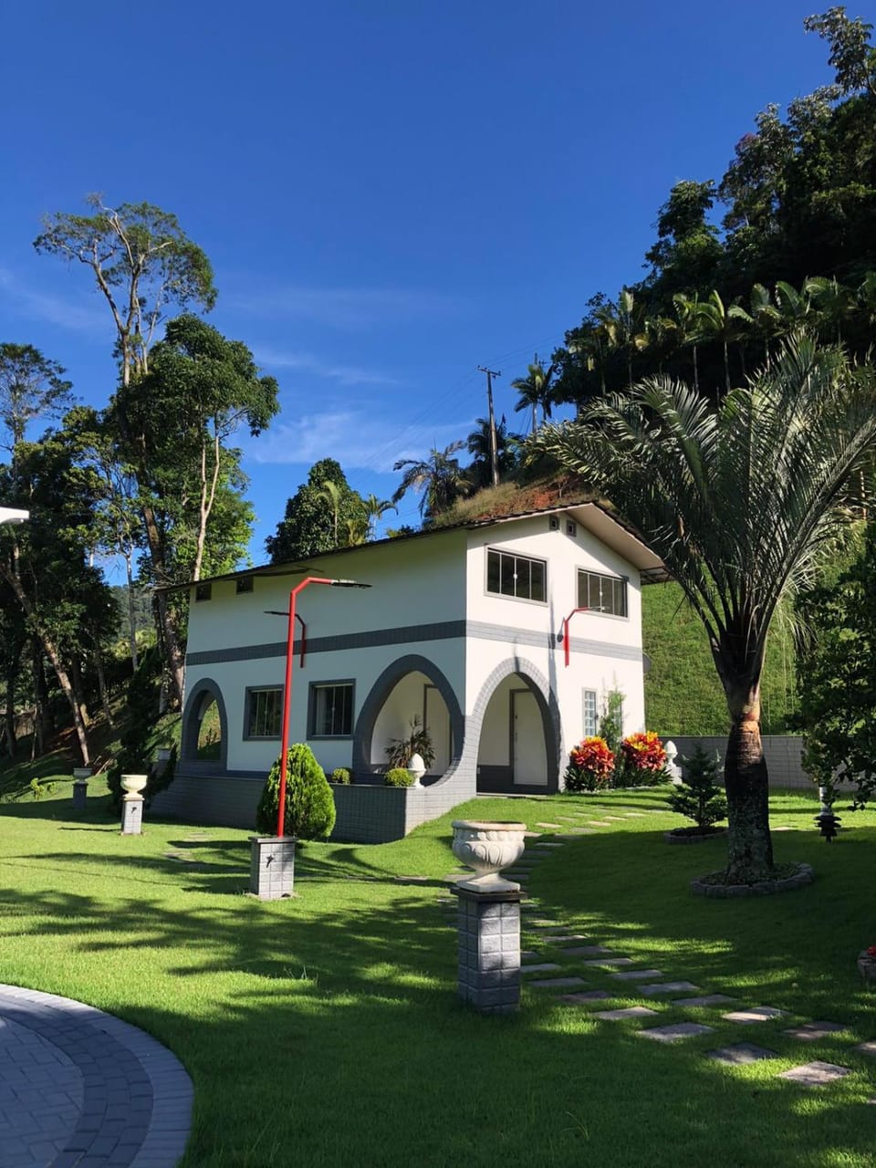 Casa no Sítio Toca da Onça com Piscina, Saúna, Hidro Massagem, Sala de Jogos, Lago, Wi-fi House in State of Espírito Santo, Brazil
