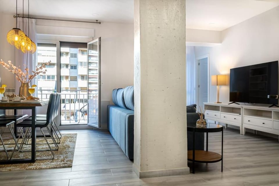 Living room, Dining area